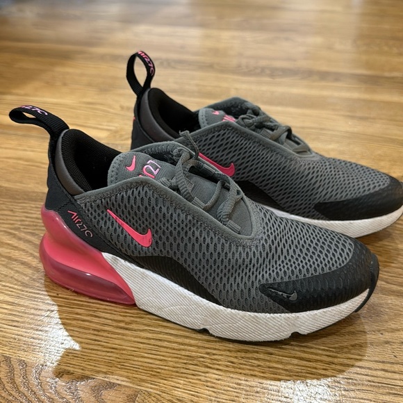 Nike Air 270 Girls Shoes Sneakers Size Youth Pink Gray
